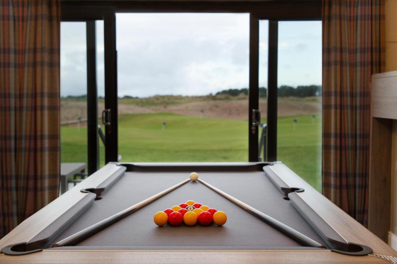 Dundonald Links Hotel Dreghorn Buitenkant foto